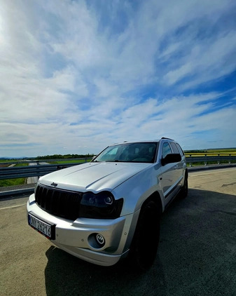 Jeep Grand Cherokee cena 29999 przebieg: 356468, rok produkcji 2005 z Nysa małe 211